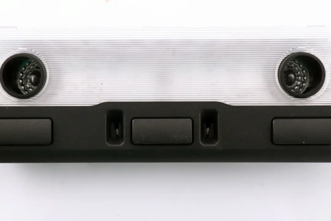 E63N E64 E64N LCI Innenleseleuchte Vorne für BMW E63 mit Teilenummer 6962010 BMW E63 E63N E64 E64N LCI Innenleseleuchte Vorne - SKU 6962010 - Teilenummer 6962010