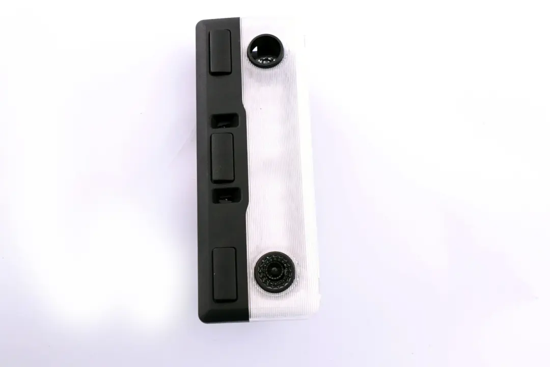 E63N E64 E64N LCI Luz De lectura interior delantera para BMW E63 con número de pieza 6962010 BMW E63 E63N E64 E64N LCI Luz De lectura interior delantera - SKU 6962010 - Número de pieza 6962010