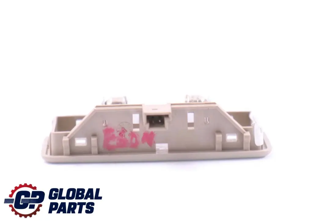 Podsufitka, lampa, lustro do BMW E60 E61 E92 o numerze 6962017 BMW E60 E61 E92 Podsufitka, lampa, lustro - SKU 6962017 - Numer Części 6962017