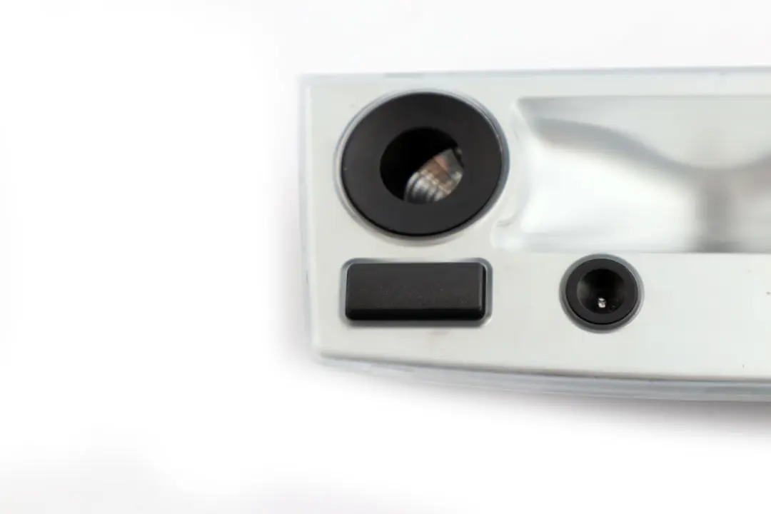 Lampe de lecture interieure arriere pour BMW E60 M5 à propos du numéro de pièce 6962034 BMW E60 M5 Lampe de lecture interieure arriere - SKU 6962034 - Numéro de pièce 6962034