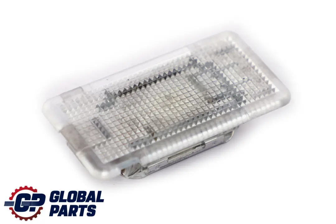 Luz Interior BMW E60 E65 E81 E87 E90 E91 F10 F20 F30 Trasera Maletero para con número de pieza 6962039 Luz Interior BMW E60 E65 E81 E87 E90 E91 F10 F20 F30 Trasera Maletero - SKU 6962039 - Número de pieza 6962039