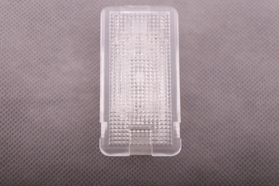  Lamp BMW E36 E38 E39 E46 E60 E61 E63 E64 Interior Light - SKU 6962040 - Part number 6962040