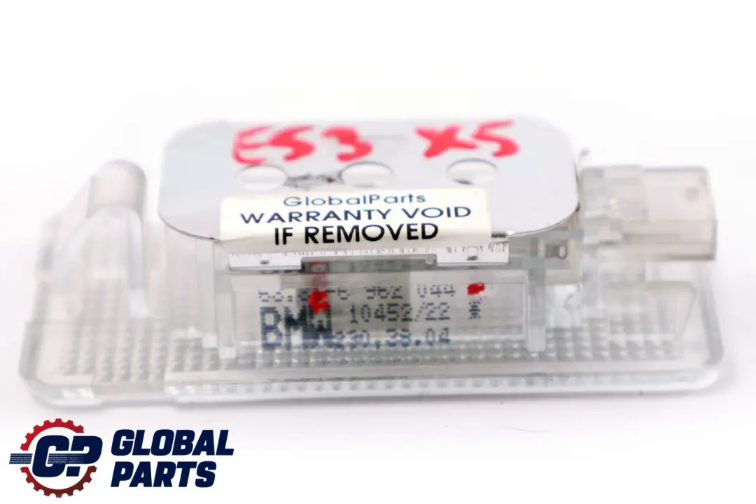 Luz del Maletero Tapa del Maletero 6331 para BMW X5 E53 con número de pieza 6962044 BMW X5 E53 Luz del Maletero Tapa del Maletero 6331 - SKU 6962044 - Número de pieza 6962044