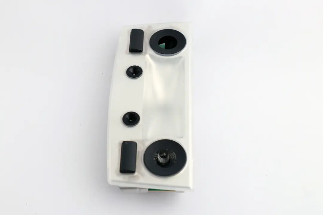 Innenleseleuchte Leuchte hinten 6331 für BMW 5 er E60 E61 mit Teilenummer 6962057 BMW 5 er E60 E61 Innenleseleuchte Leuchte hinten 6331 - SKU 6962057 - Teilenummer 6962057