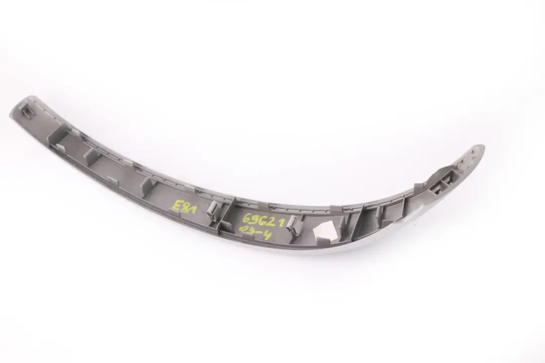 Blende Türinnengriff Links Hell Titan für BMW 1 er 4 E81 E82 E87N E88 mit Teilenummer 6962103 BMW 1 er 4 E81 E82 E87N E88 Blende Türinnengriff Links Hell Titan - SKU 6962103-4 - Teilenummer 6962103