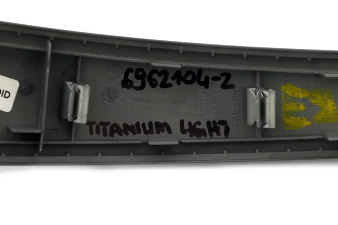 Trim Strip Door Handle Right O/S Titanium Light to BMW 1 Series 2 E81 E87 LCI E88 with Part number 6962104 BMW 1 Series 2 E81 E87 LCI E88 Trim Strip Door Handle Right O/S Titanium Light - SKU 6962104-2 - Part number 6962104