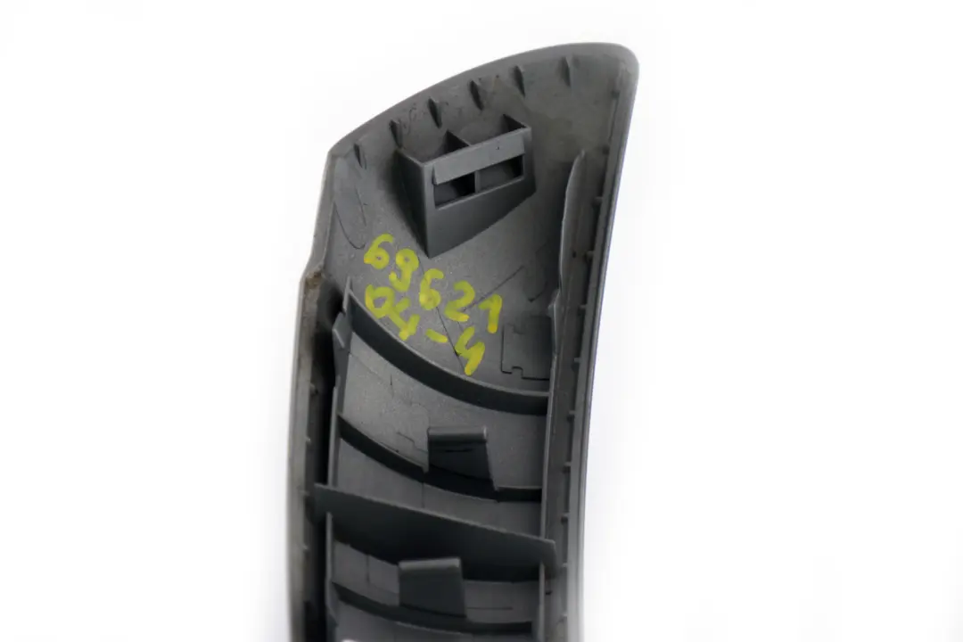 Garniture Poignée de Porte Droite Lumière Titan pour BMW E81 E82 E87N E88 à propos du numéro de pièce 6962104 BMW E81 E82 E87N E88 Garniture Poignée de Porte Droite Lumière Titan - SKU 6962104-4 - Numéro de pièce 6962104