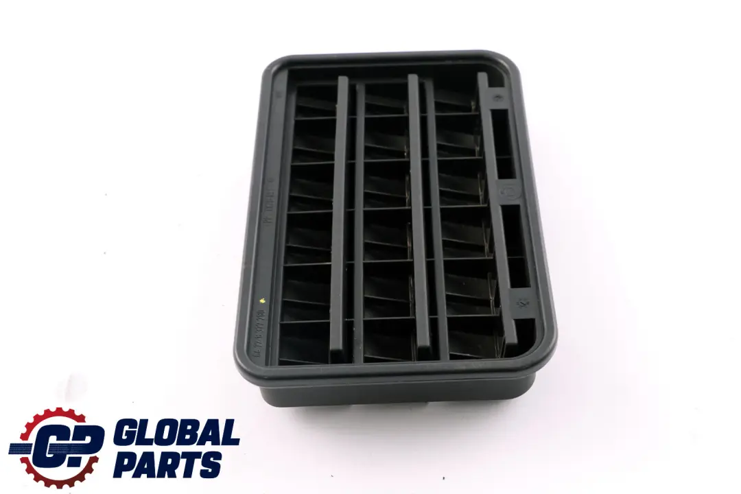 Copertura Sfiato Posteriore Portellone per BMW E39 E46 E53 E90 E91 F10 F11 con numero di parte 6962293 BMW E39 E46 E53 E90 E91 F10 F11 Copertura Sfiato Posteriore Portellone - SKU 6962293 - Numero di parte 6962293