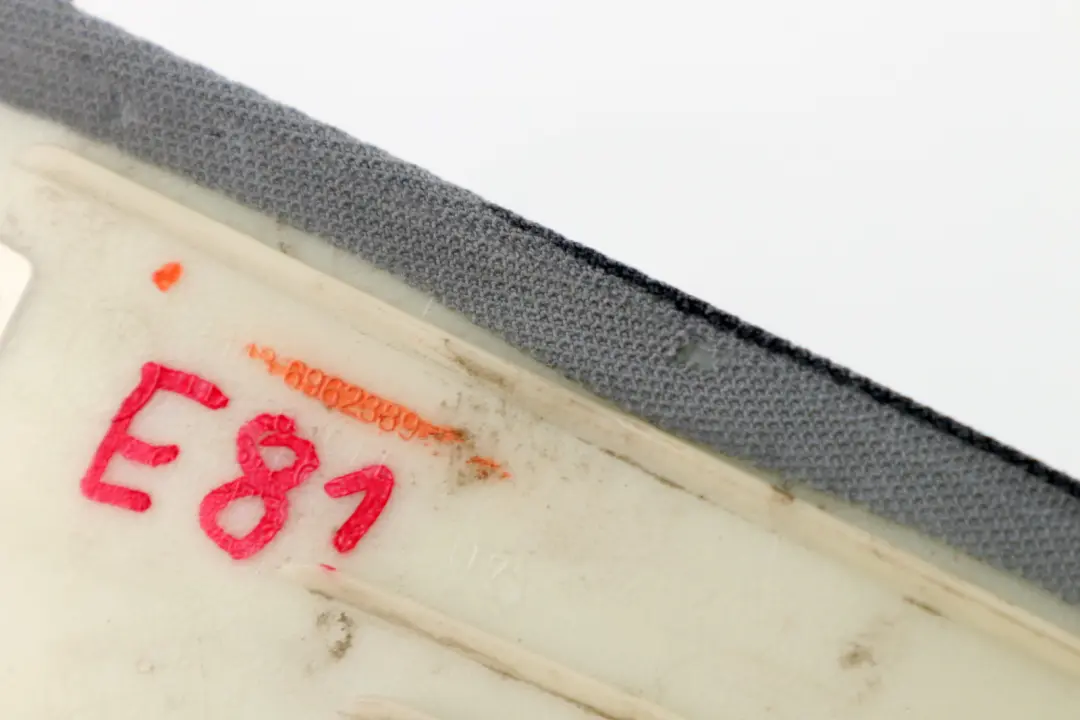 Couverture Colonne A Gauche Pilier Alaska Gris 6962389 pour BMW E81 E82 à propos du numéro de pièce 6978629 BMW E81 E82 Couverture Colonne A Gauche Pilier Alaska Gris 6962389 - SKU 6962389-1 - Numéro de pièce 6978629