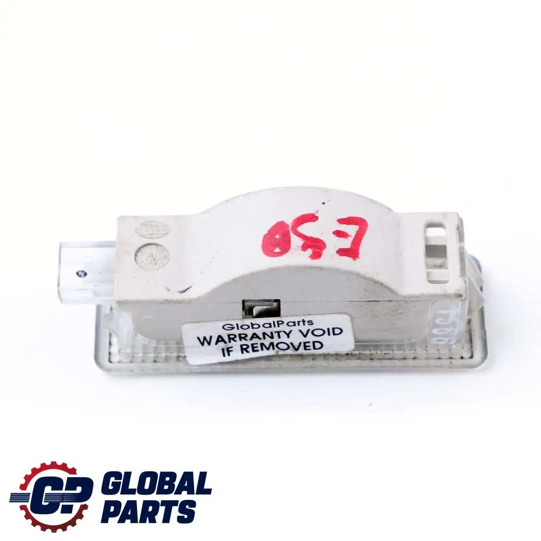 Innentür Innenleuchte Innenraumleuchte für BMW 1 3 5 E60 E61 E81 E87 E90 mit Teilenummer 6972605 BMW 1 3 5 E60 E61 E81 E87 E90 Innentür Innenleuchte Innenraumleuchte - SKU 6962688 - Teilenummer 6972605