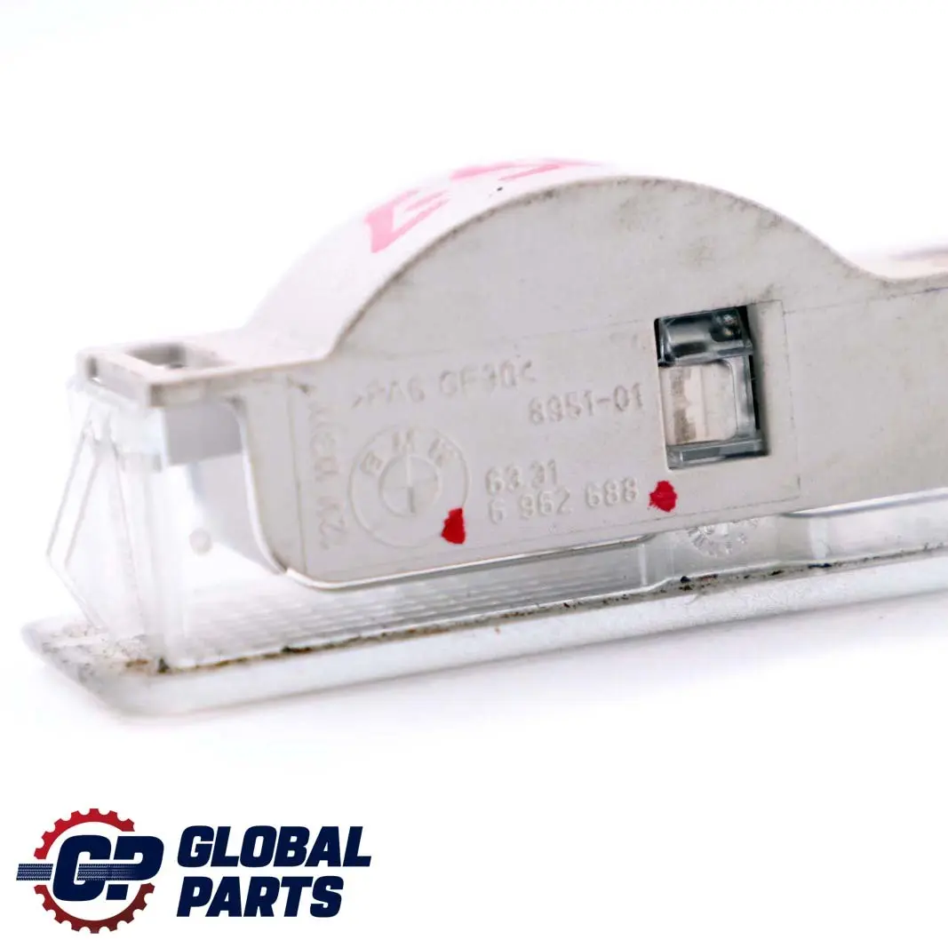 Interior Doorcard Courtesy Light Door to BMW 1 3 5 E60 E61 E81 E87 E90 with Part number 6972605 BMW 1 3 5 E60 E61 E81 E87 E90 Interior Doorcard Courtesy Light Door - SKU 6962688 - Part number 6972605