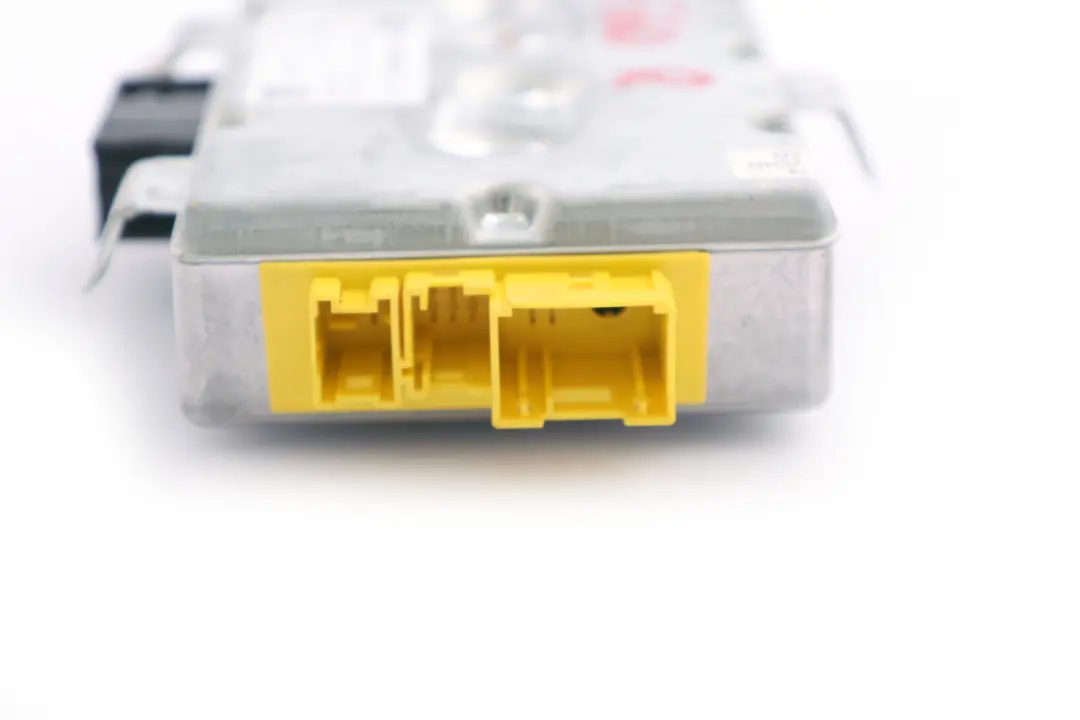 Módulo control airbag puerta lateral conductor para BMW E60 E61 E63 con número de pieza 9110845 BMW E60 E61 E63 Módulo control airbag puerta lateral conductor - SKU 6963013 - Número de pieza 9110845