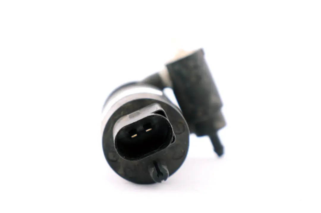 Pompe Lave-Glace Moteur pour Mini Cooper One R50 R52 à propos du numéro de pièce 6963854 Mini Cooper One R50 R52 Pompe Lave-Glace Moteur - SKU 6963854 - Numéro de pièce 6963854