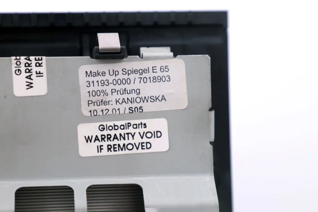 Utiliser Console Maquillage Retroviseur Arriere pour BMW 7 E65 E66 E67 à propos du numéro de pièce 6964036 BMW 7 E65 E66 E67 Utiliser Console Maquillage Retroviseur Arriere - SKU 6964036 - Numéro de pièce 6964036