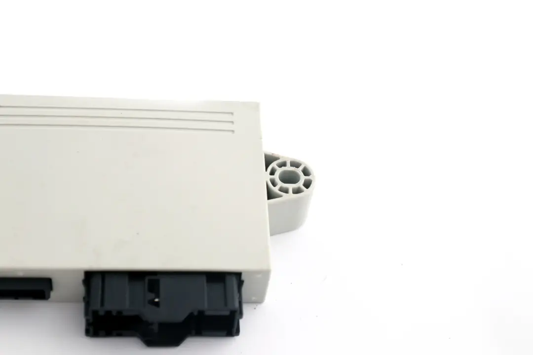 CAS2 ECU Unidad De Control Modulo 6135 para BMW E87 E90 con número de pieza 61356943791 BMW E87 E90 CAS2 ECU Unidad De Control Modulo 6135 - SKU 6964051 - Número de pieza 61356943791