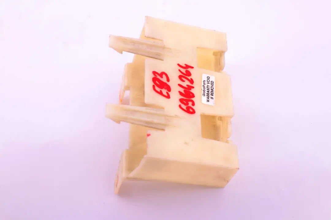 E93N LCI Cabrio Modulo Staffa Per Pdc per BMW E93 con numero di parte 6964264 BMW E93 E93N LCI Cabrio Modulo Staffa Per Pdc - SKU 6964264 - Numero di parte 6964264