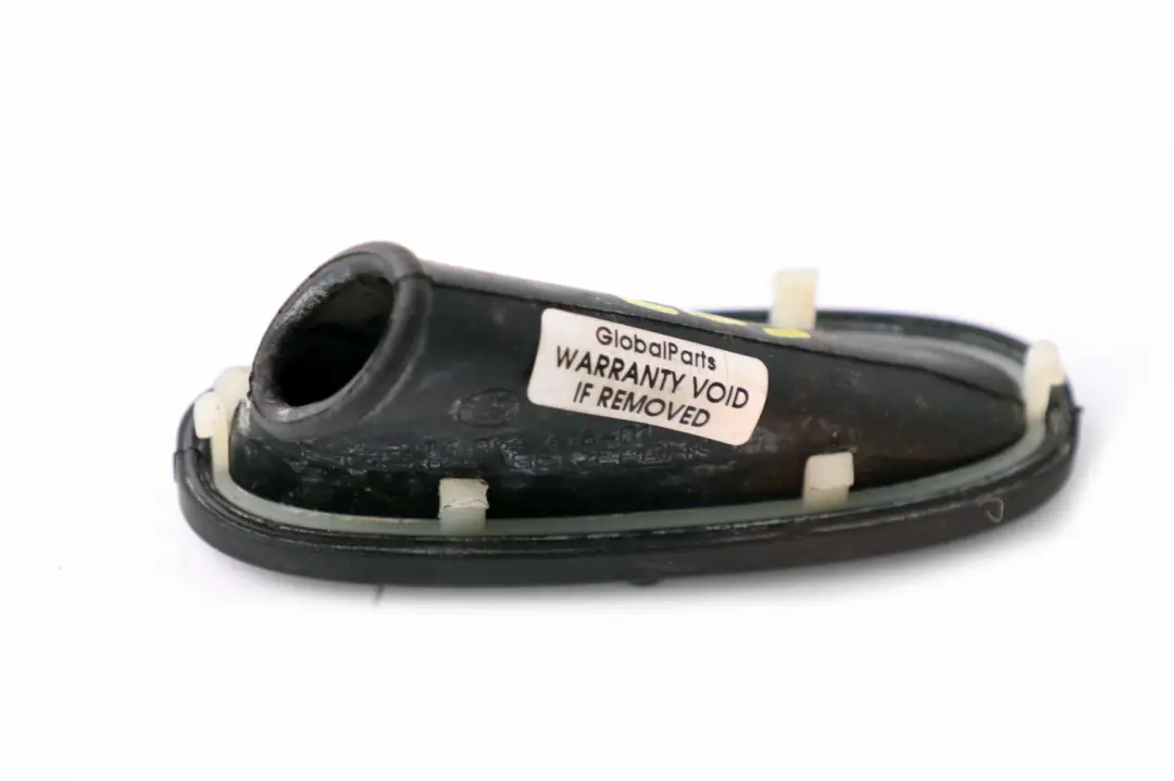 Dome Strut Grommet Right Black para BMW E87 E90 E91 E92 E93 LCI con número de pieza 6964416 BMW E87 E90 E91 E92 E93 LCI Dome Strut Grommet Right Black - SKU 6964416 - Número de pieza 6964416