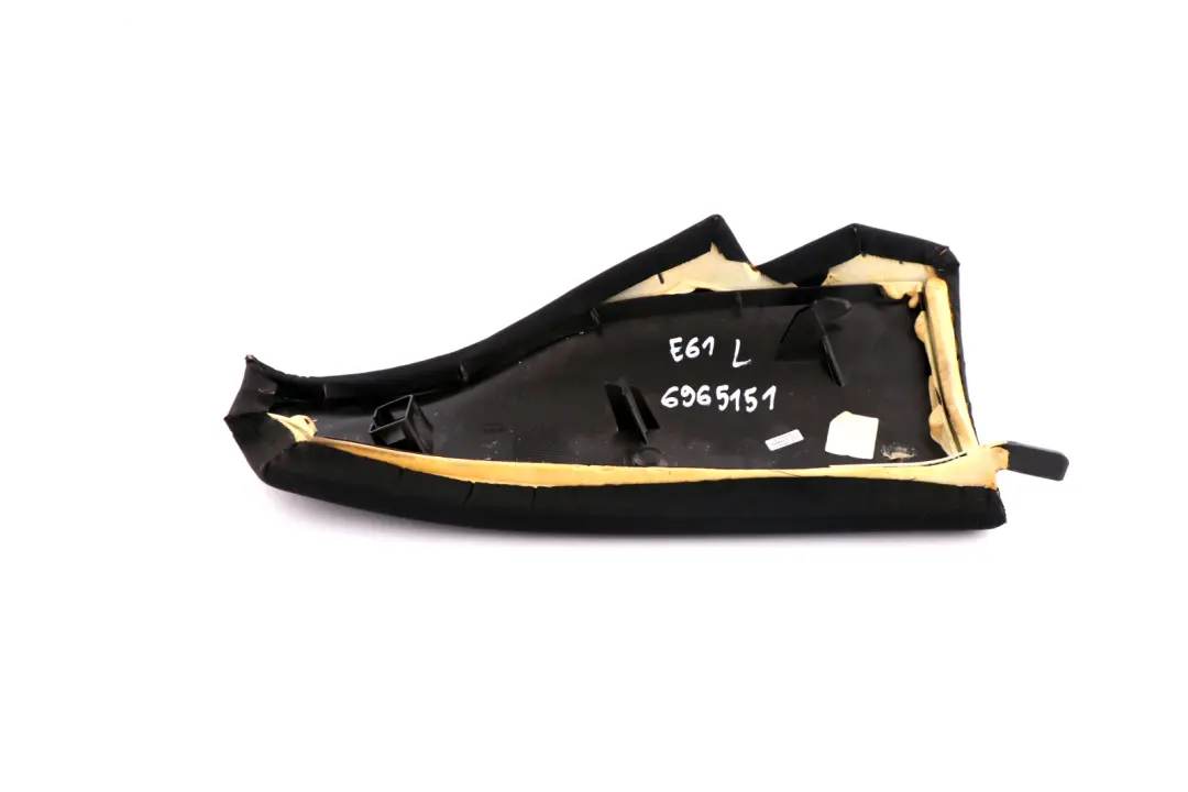 Acabado Lateral Esquina Asiento Trasero Izquierdo Tela Negro Antracita para BMW E61 con número de pieza 6965151 BMW E61 Acabado Lateral Esquina Asiento Trasero Izquierdo Tela Negro Antracita - SKU 6965151 - Número de pieza 6965151