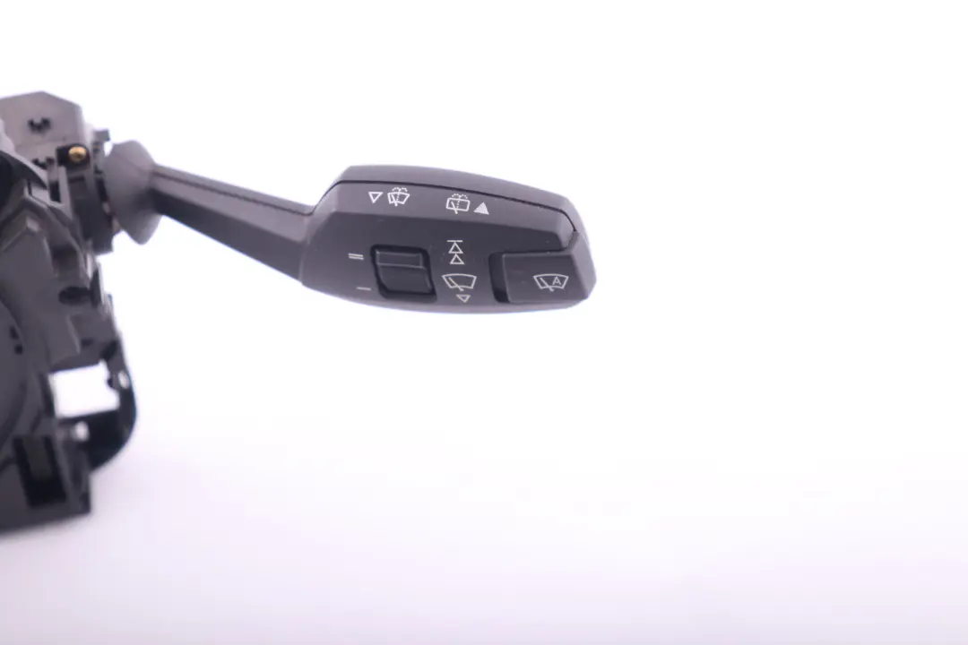 Interruttore Blocchetto Colonna Sterzo Cruise Control per BMW E81 E87 E91 con numero di parte 6965299 BMW E81 E87 E91 Interruttore Blocchetto Colonna Sterzo Cruise Control - SKU 6965299 - Numero di parte 6965299