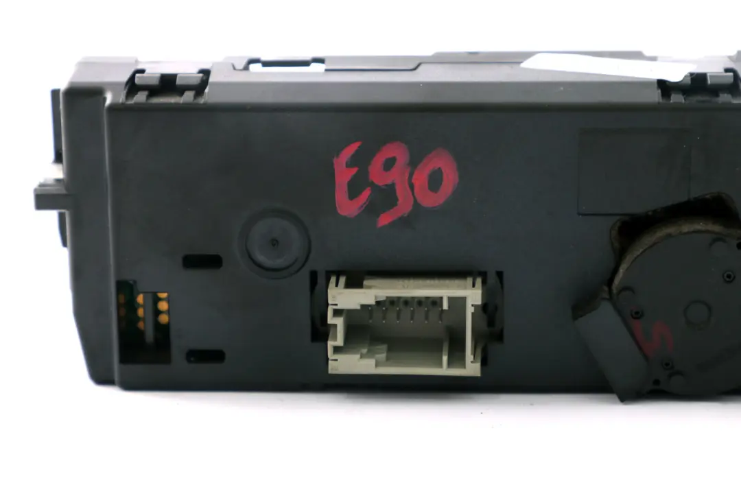 Pannello Controllo Riscaldamento Aria Condizionata per BMW E81 E87 E90 E91 con numero di parte 6965374 BMW E81 E87 E90 E91 Pannello Controllo Riscaldamento Aria Condizionata - SKU 6965374 - Numero di parte 6965374