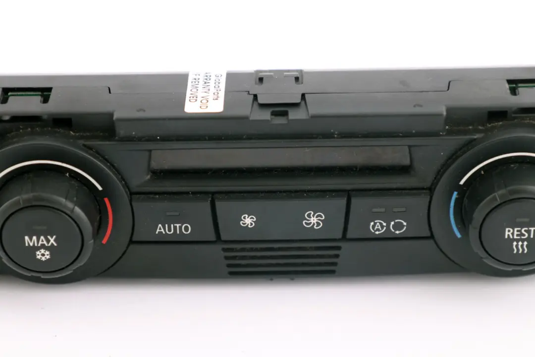 Bedienteil Klimaautomatik für BMW 1 3 er E81 E87 E90 E91 E92 mit Teilenummer 6965376 BMW 1 3 er E81 E87 E90 E91 E92 Bedienteil Klimaautomatik - SKU 6965375 - Teilenummer 6965376