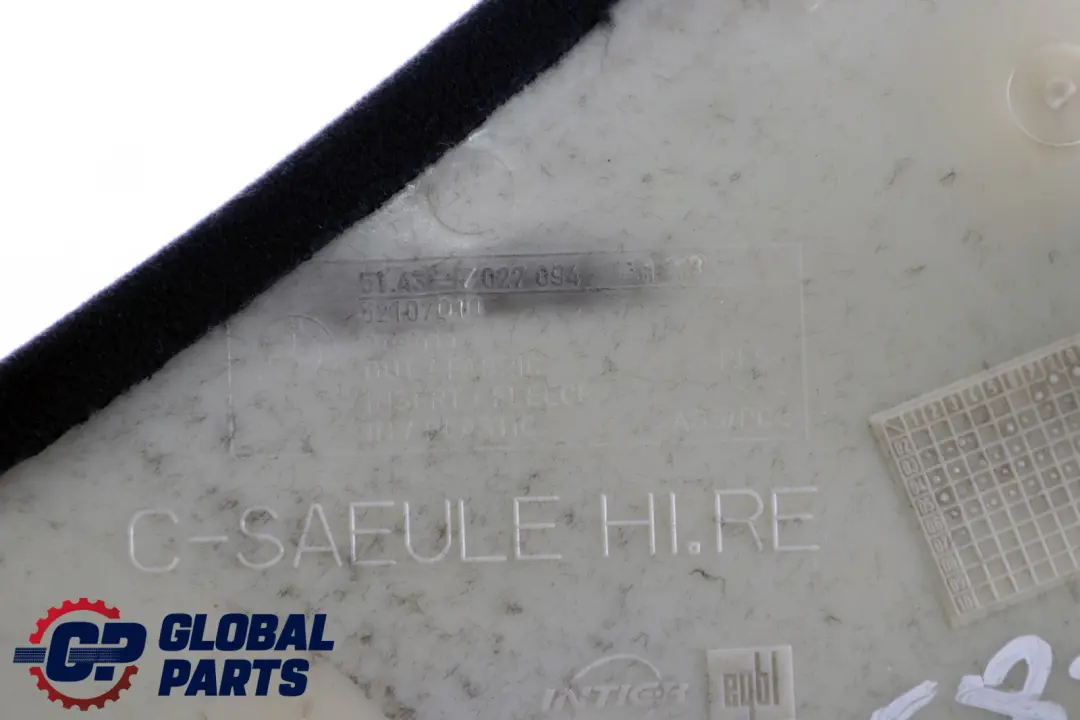 Embellecedor Columna Pilar C Negro Antracita Lado Derecho para BMW E60 con número de pieza 7027094 BMW E60 Embellecedor Columna Pilar C Negro Antracita Lado Derecho - SKU 6965458-1 - Número de pieza 7027094