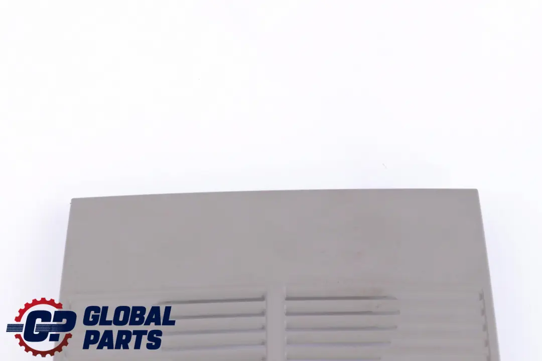 Cache Avant De Toit Gris Pour Alarme Antivol Ultrasonique pour BMW E60 à propos du numéro de pièce 6965651 BMW E60 Cache Avant De Toit Gris Pour Alarme Antivol Ultrasonique - SKU 6965652 - Numéro de pièce 6965651