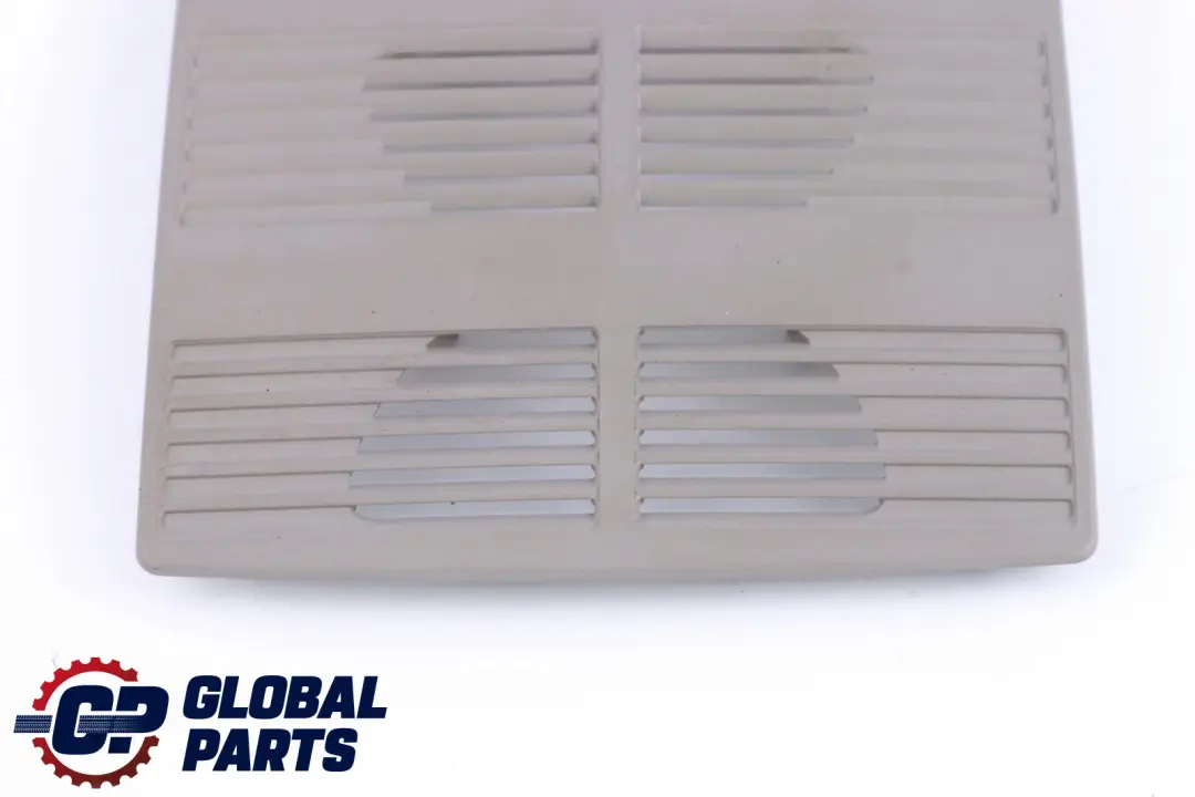 Cache Avant De Toit Gris Pour Alarme Antivol Ultrasonique pour BMW E60 à propos du numéro de pièce 6965651 BMW E60 Cache Avant De Toit Gris Pour Alarme Antivol Ultrasonique - SKU 6965652 - Numéro de pièce 6965651