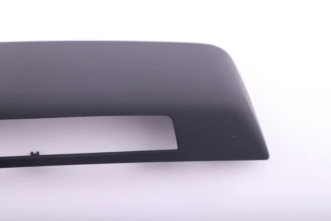 Switch Unit Cover Console Centrale pour BMW E81 E87 E87N LCI à propos du numéro de pièce 6965767 BMW E81 E87 E87N LCI Switch Unit Cover Console Centrale - SKU 6965767 - Numéro de pièce 6965767