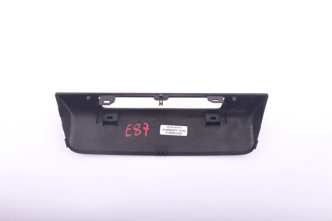 Coperchio unità interruttore LCI Console centrale per BMW E81 E87 E87N con numero di parte 6965767 BMW E81 E87 E87N Coperchio unità interruttore LCI Console centrale - SKU 6965767 - Numero di parte 6965767