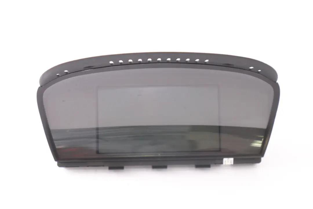 On-board Navigation Display Monitor Screen 6,5" to BMW 5 6 Series E60 E63 with Part number 9193748 BMW 5 6 Series E60 E63 On-board Navigation Display Monitor Screen 6,5" - SKU 6966924 - Part number 9193748