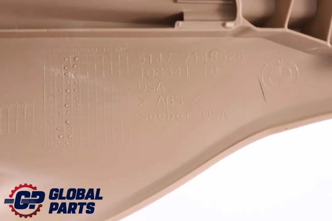 Embellecedor Tapa Entrada Delantera Derecha Beige 7148526 para BMW E70 con número de pieza 6967156 BMW E70 Embellecedor Tapa Entrada Delantera Derecha Beige 7148526 - SKU 6967156 - Número de pieza 6967156