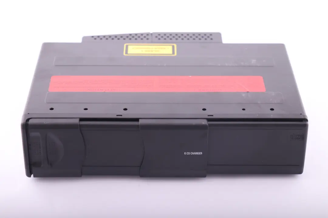 Zmieniarka CD do BMW E81 E87 E90 E91 E92 o numerze 6967641 BMW E81 E87 E90 E91 E92 Zmieniarka CD - SKU 6967641 - Numer Części 6967641