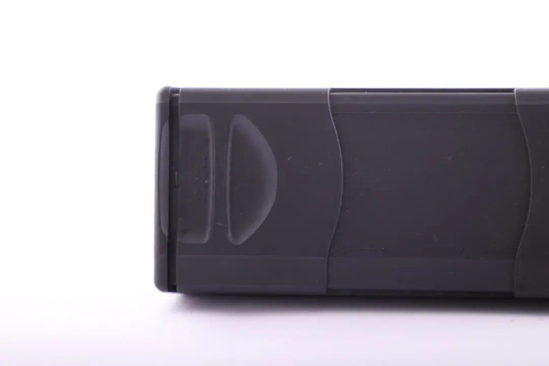 Cambiador 6 CD con cargador BMW E81 E87 E90 E91 E92 - SKU 6967641 - Número de pieza 6967641