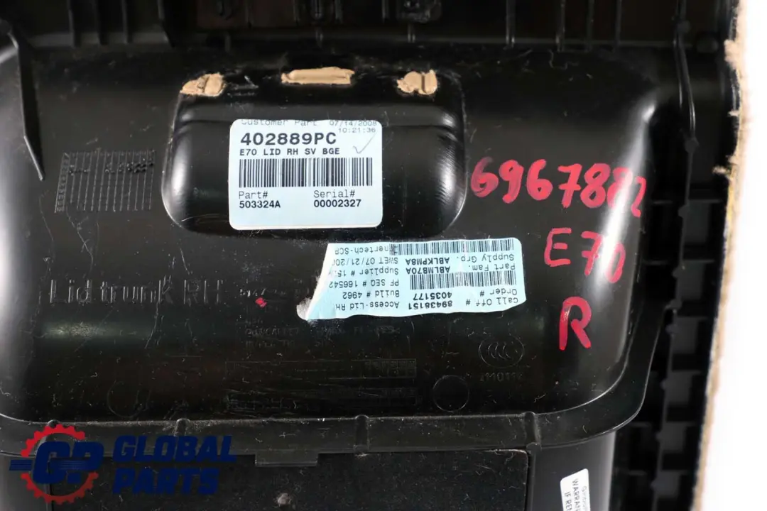Prawa Osłona Bagażnika Prawy Boczek Beż do BMW X5 E70 o numerze 6967882 BMW X5 E70 Prawa Osłona Bagażnika Prawy Boczek Beż - SKU 6967882 - Numer Części 6967882