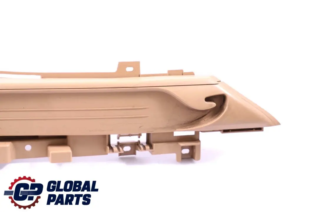 Panel del maletero Portapaquetes Maletero Derecho Beige 7145950 para BMW E70 con número de pieza 6967910 BMW E70 Panel del maletero Portapaquetes Maletero Derecho Beige 7145950 - SKU 6967910 - Número de pieza 6967910