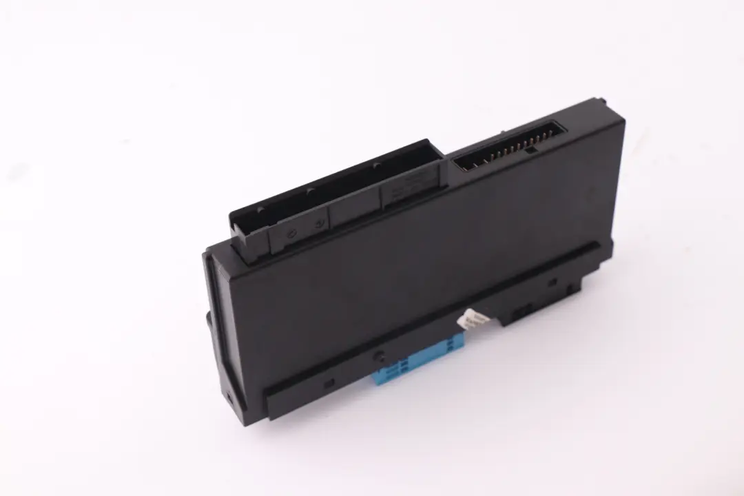 Unidad Módulo Control Carrocería H2 PL2 JBBFE para BMW Serie 1 E87 con número de pieza 6968036 BMW Serie 1 E87 Unidad Módulo Control Carrocería H2 PL2 JBBFE - SKU 6968036 - Número de pieza 6968036