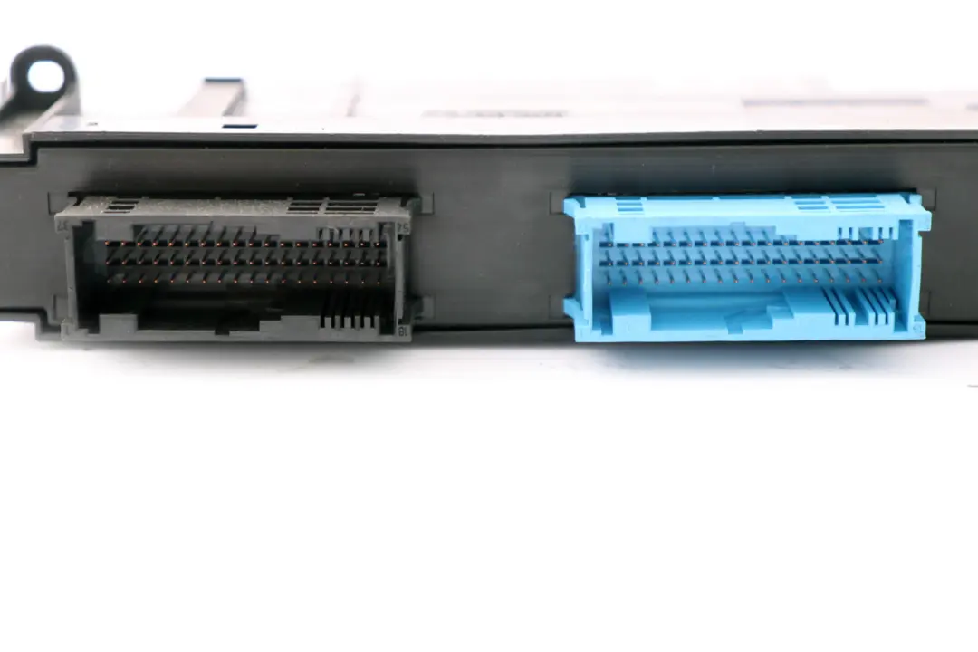 1er-Reihe E87 ECU-Karosseriesteuergerät Einheit H2 PL2 JBBFE 6135 für BMW mit Teilenummer 6968037 BMW 1er-Reihe E87 ECU-Karosseriesteuergerät Einheit H2 PL2 JBBFE 6135 - SKU 6968037 - Teilenummer 6968037