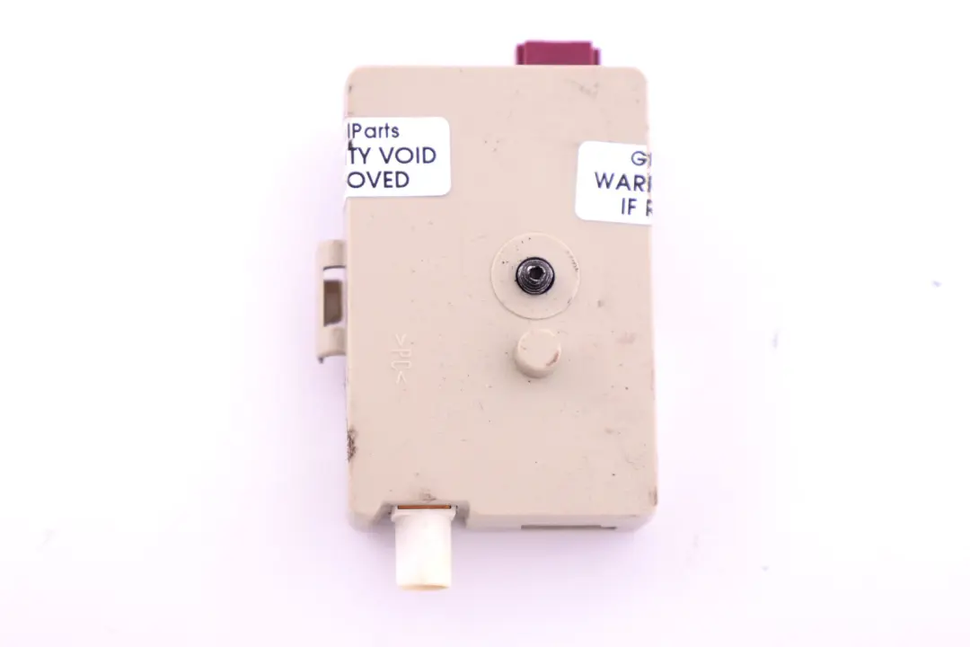 E93N LCI Aerial Antenna Amplifier FM/AM Right O/S to BMW 3 Series E93 with Part number 6968650 BMW 3 Series E93 E93N LCI Aerial Antenna Amplifier FM/AM Right O/S - SKU 6968650 - Part number 6968650