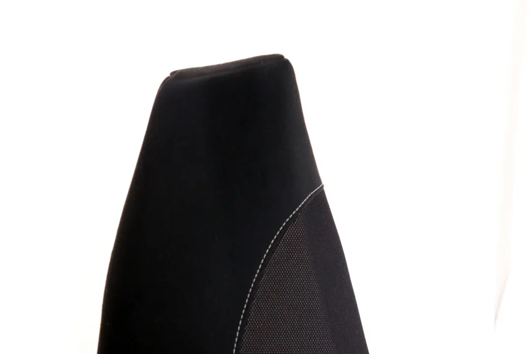 Tissu Panneau Lateral Carenage Lateral Arriere Droite Anthracite BMW 1 E87 - SKU 6968812-1 - Numéro de pièce 6968812