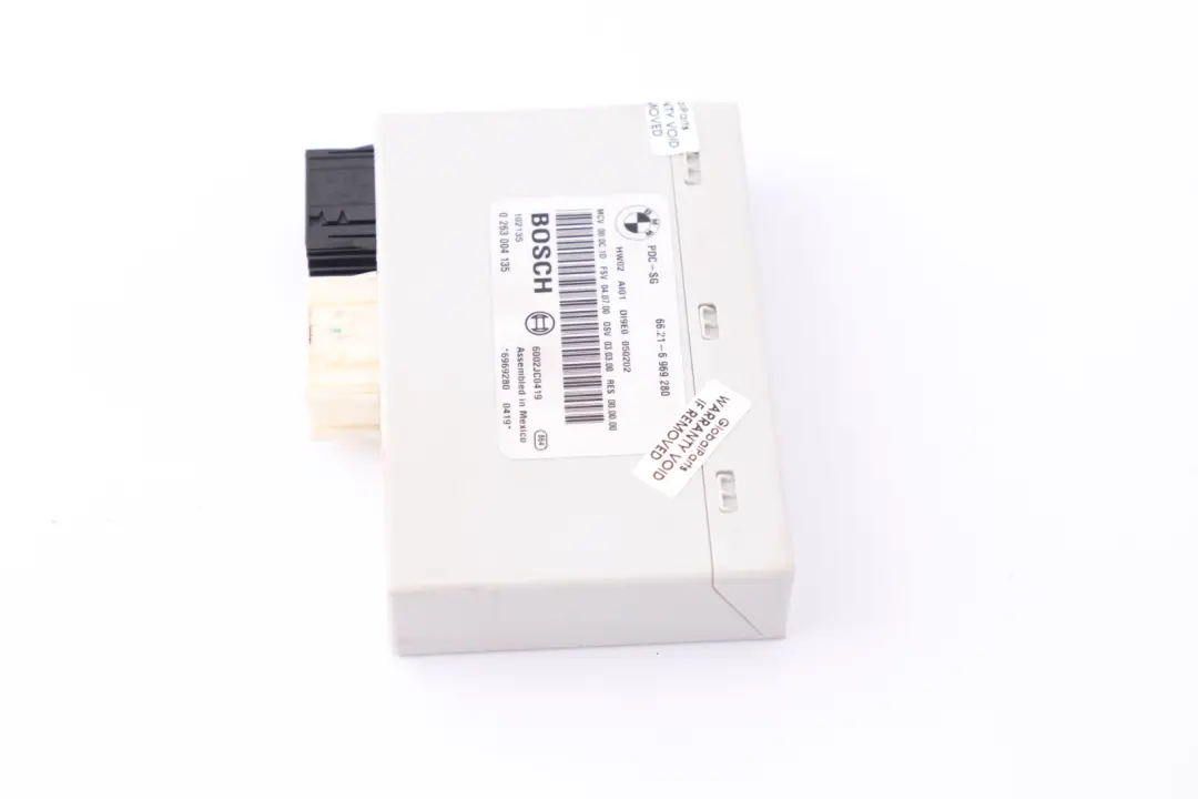Parking Control Module Unit PDC to BMW 1 3 Series E81 E87 E90 E91 E92 LCi with Part number 6969280 BMW 1 3 Series E81 E87 E90 E91 E92 LCi Parking Control Module Unit PDC - SKU 6969280 - Part number 6969280