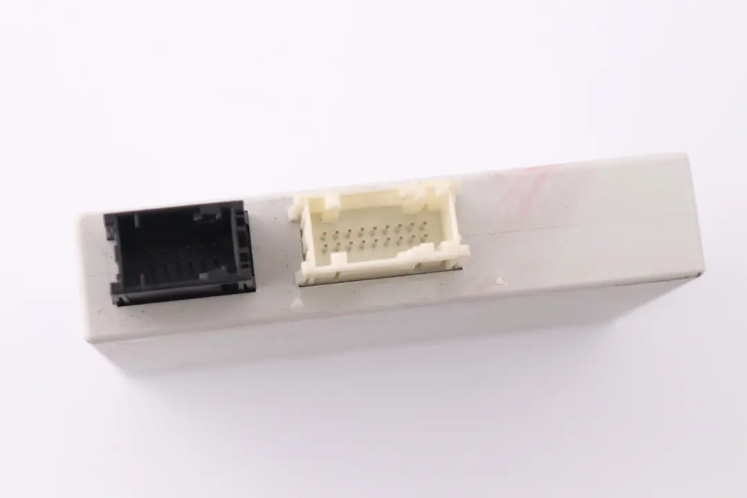 Parking Control Module Unit PDC to BMW 1 3 Series E81 E87 E90 E91 E92 LCi with Part number 6969280 BMW 1 3 Series E81 E87 E90 E91 E92 LCi Parking Control Module Unit PDC - SKU 6969280 - Part number 6969280