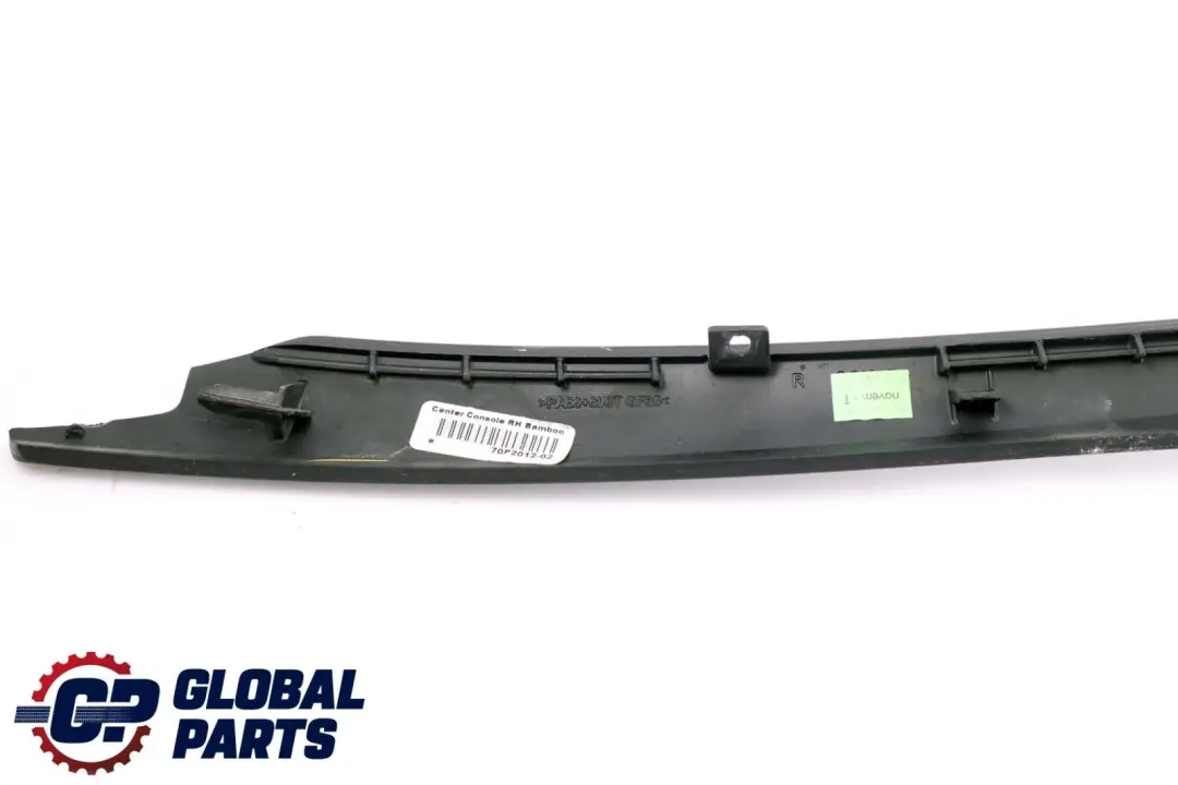 Moldura de madera derecha Consola central Bamboo Grain Dark para BMW X6 Serie E71 con número de pieza 6969540 BMW X6 Serie E71 Moldura de madera derecha Consola central Bamboo Grain Dark - SKU 6969540 - Número de pieza 6969540