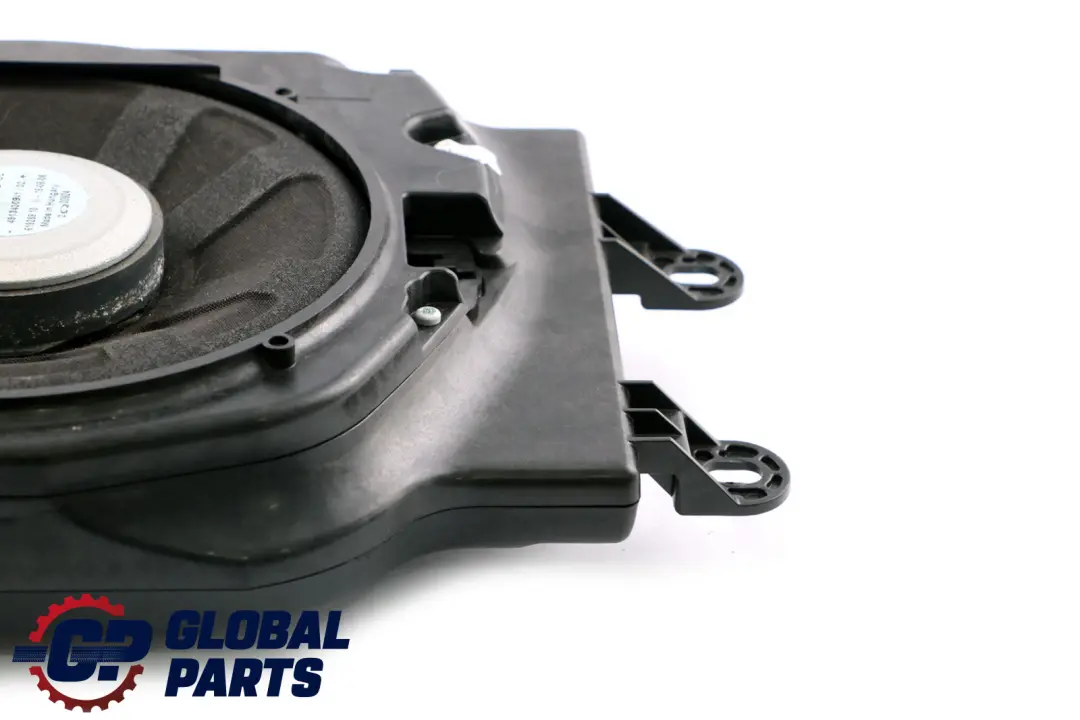 Basse Centrale a Gauche Systeme pour BMW 7 E65 E66 E67 à propos du numéro de pièce 6901323 BMW 7 E65 E66 E67 Basse Centrale a Gauche Systeme - SKU 6970007 - Numéro de pièce 6901323