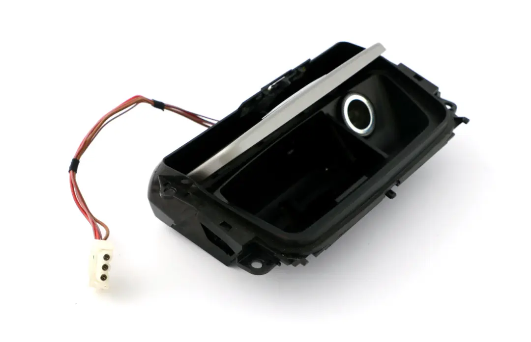 BMW E90 E91 Embellecedor Cenicero Encendedor Consola Central Plata Titan Light - SKU 6970139 - Número de pieza 6970139