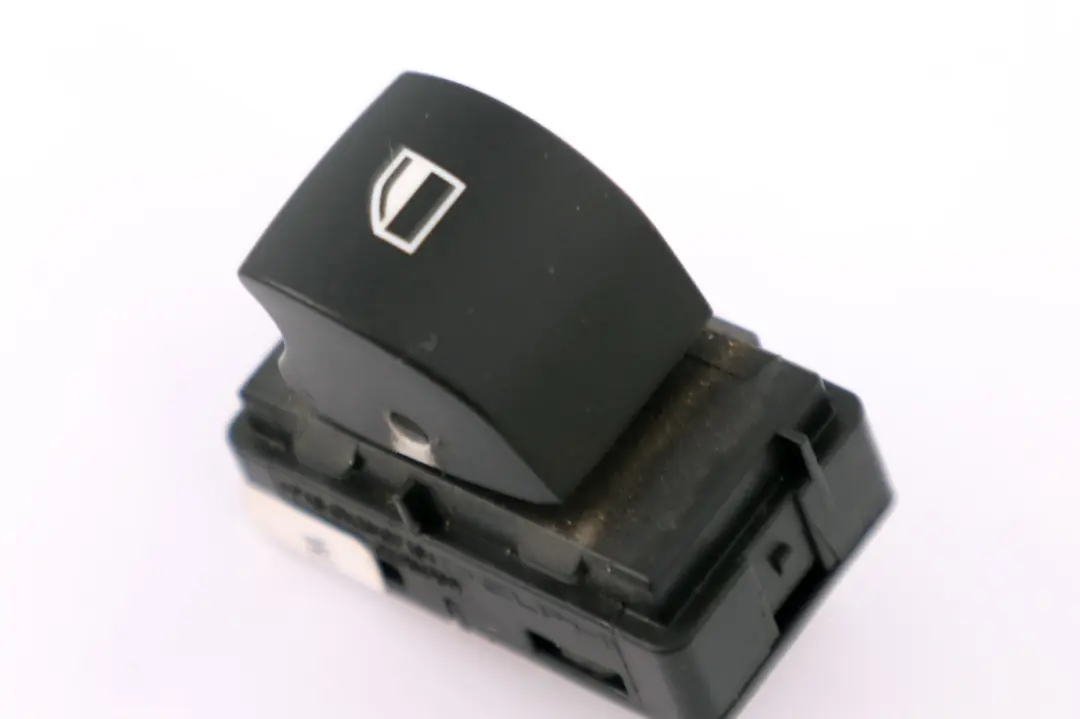 Interruptor elevalunas BMW E87 para con número de pieza 6970258 Interruptor elevalunas BMW E87 - SKU 6970258-1 - Número de pieza 6970258