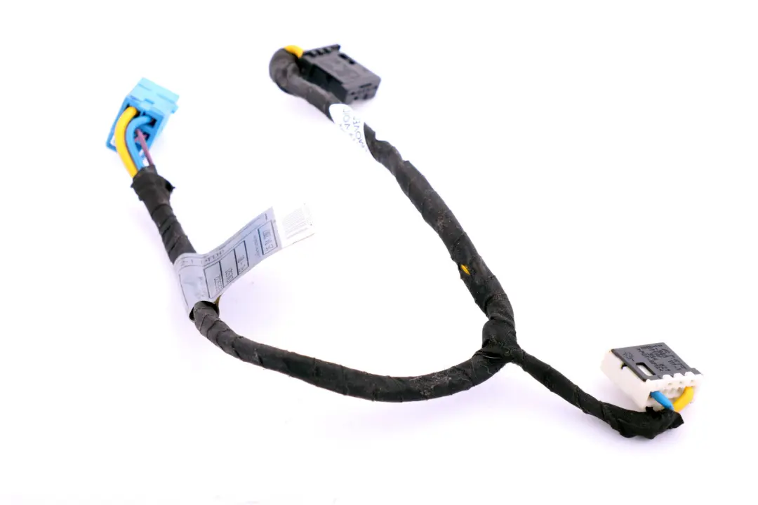 Cable Adaptador De Ajuste Del Respaldo Del Asiento para BMW E92 con número de pieza 6970337 BMW E92 Cable Adaptador De Ajuste Del Respaldo Del Asiento - SKU 6970337 - Número de pieza 6970337