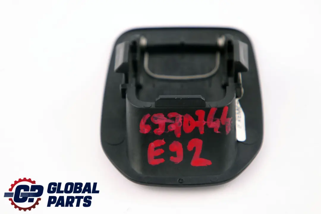 Isofix Cover Black Schwarz to BMW 3 Series E92 Rear Seat with Part number 6970744 BMW 3 Series E92 Rear Seat Isofix Cover Black Schwarz - SKU 6970744 - Part number 6970744