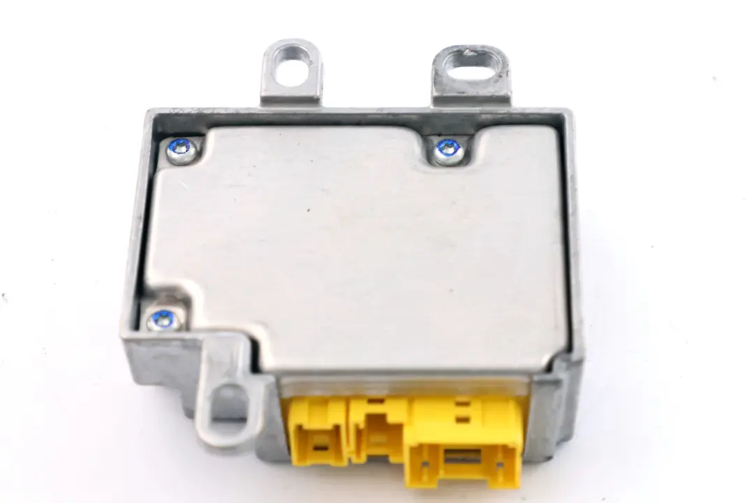 A-Pillar Sensor Right O/S to BMW 7 Series E65 E66 E67 with Part number 6970888 BMW 7 Series E65 E66 E67 A-Pillar Sensor Right O/S - SKU 6970888 - Part number 6970888