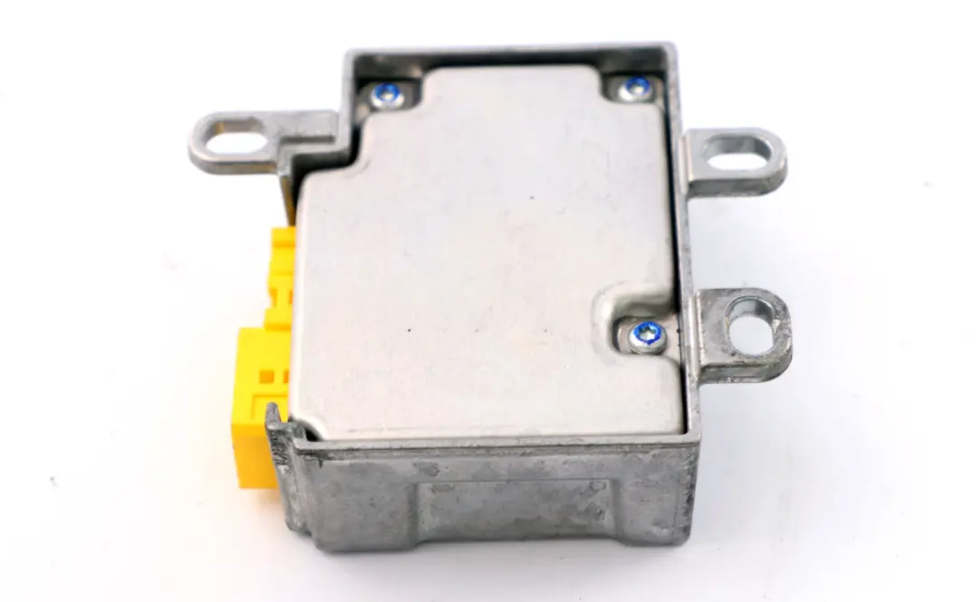 A-Pillar Sensor Right O/S to BMW 7 Series E65 E66 E67 with Part number 6970888 BMW 7 Series E65 E66 E67 A-Pillar Sensor Right O/S - SKU 6970888 - Part number 6970888